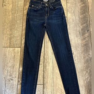 Denizen jeggings by Levi’s, size 1